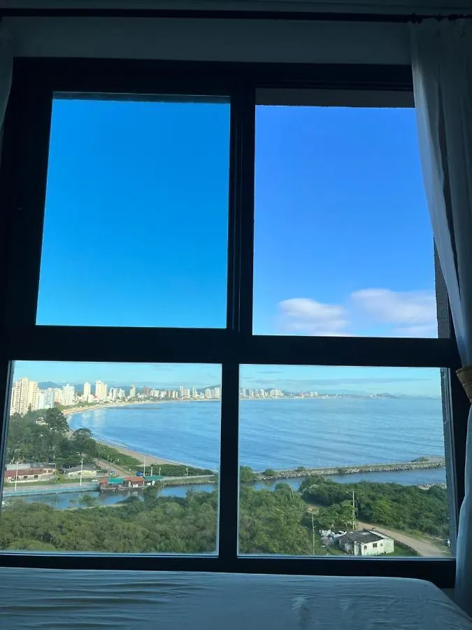 Apartamento Novo Frente Mar Com Piscina Em Home Club Penha  Brasil